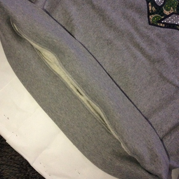 Bape - Picture 7 of 8